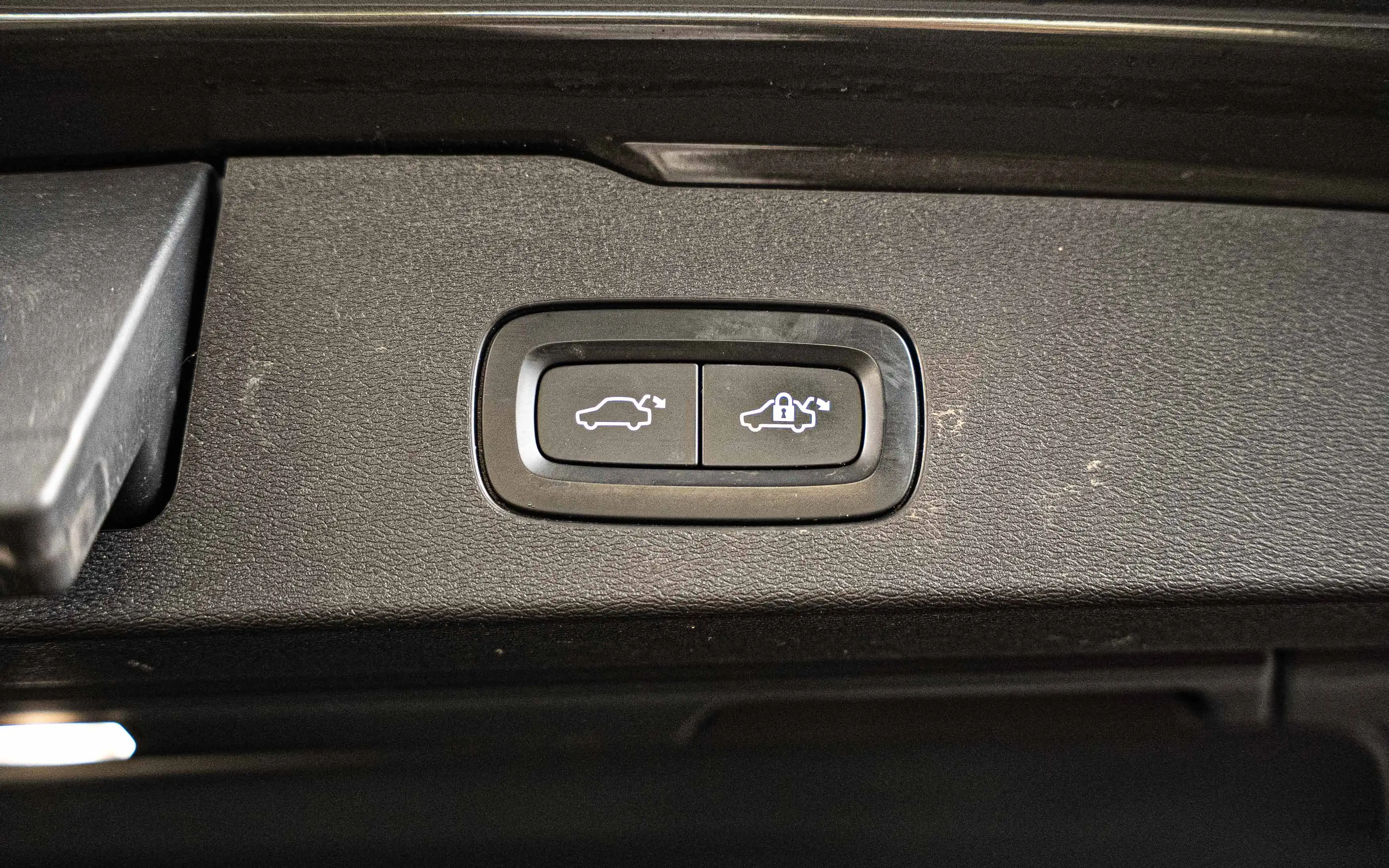 Volvo V60 Cross Country V60 Cross Country 2.0 D3 AWD Geartronic — photo 7