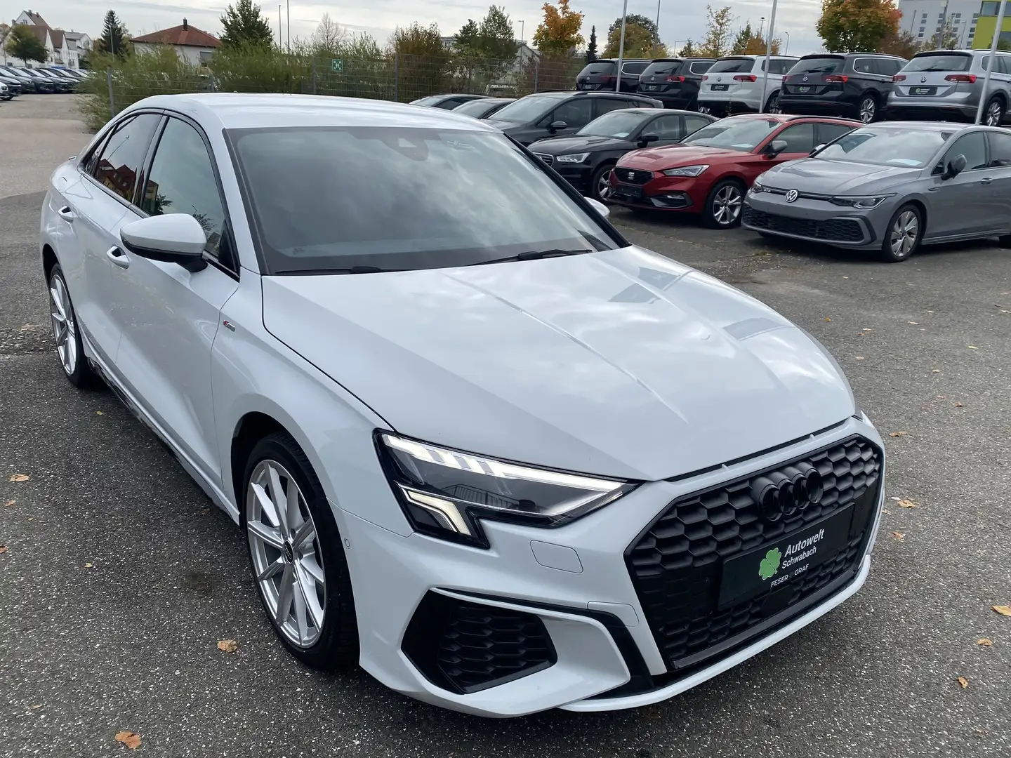 Audi A3 35 1.TFSI Str. S LINE KAM LED NAVI LEDER Weiß - 2