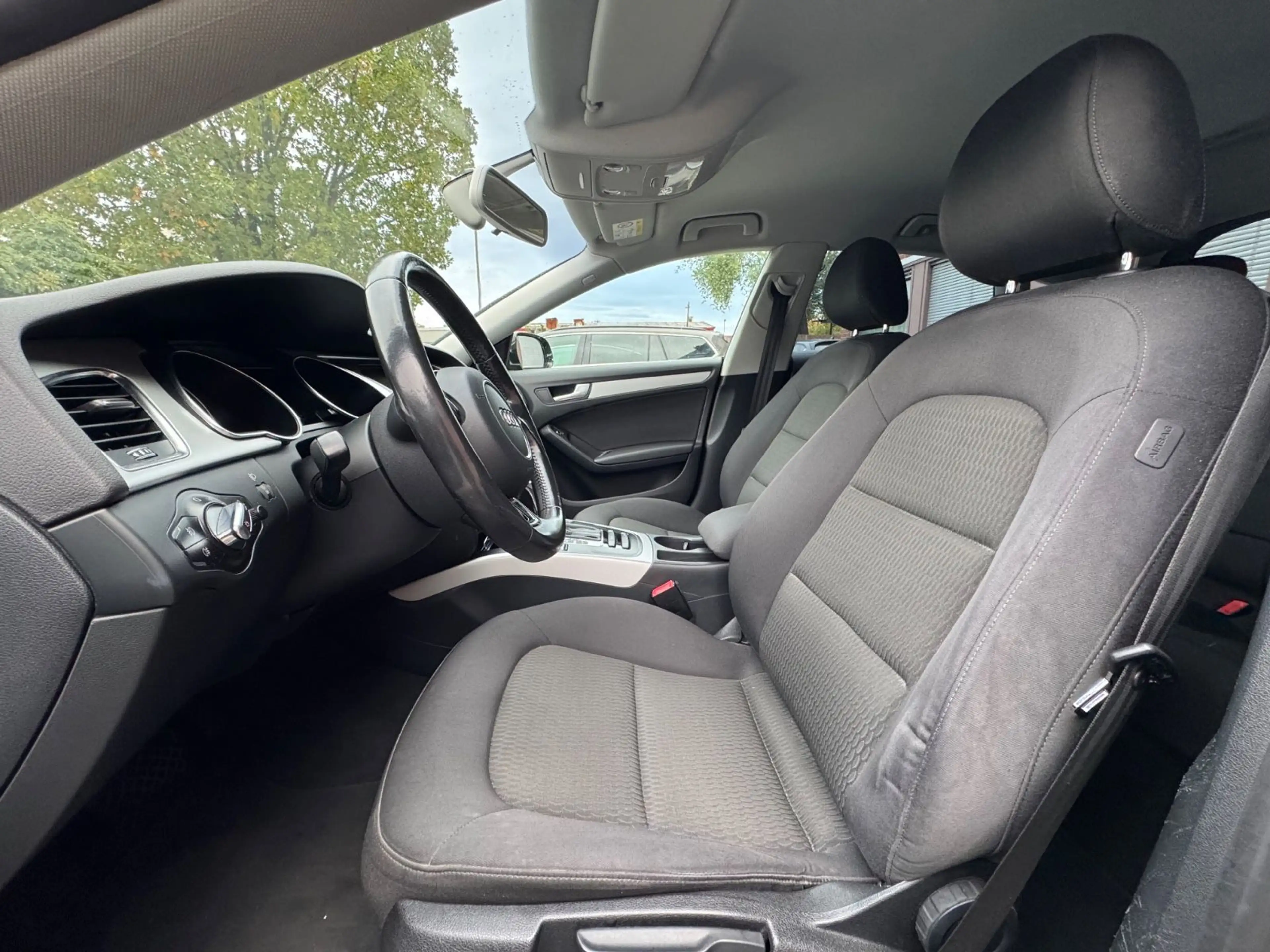 Audi A5 Sportback 1.8 TFSI *SHZ*PDC*ALU* — photo 11