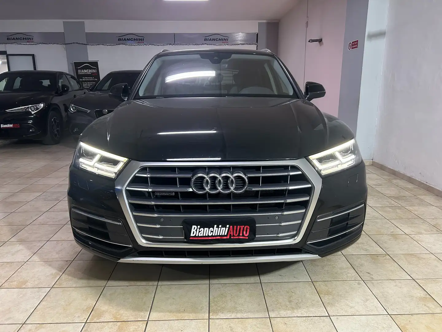 Audi Q5 40 2.0 tdi Sport quattro 190cv N1 MATRIX VC Noir - 2