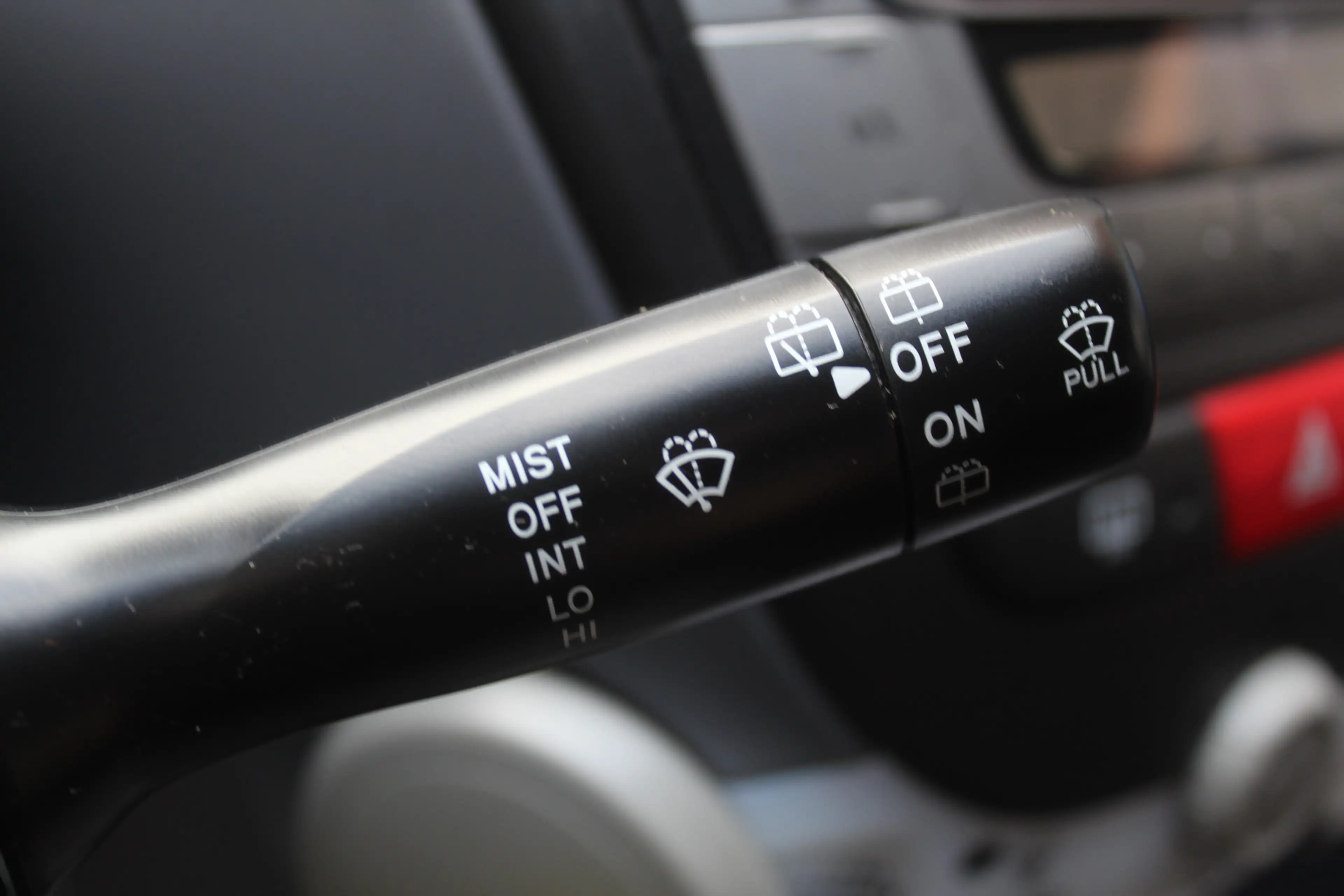Peugeot 107 1.0-12V XS — photo 12