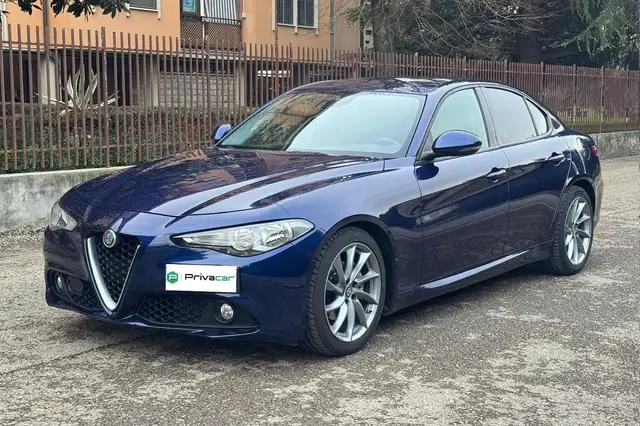 Alfa Romeo Giulia Giulia 2016 2.2 t Business 150cv auto