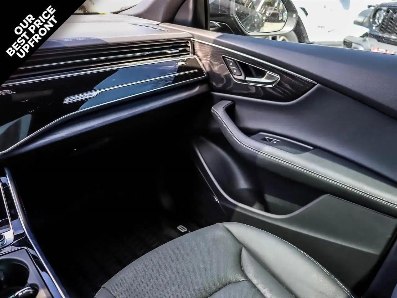 Audi Q8 снимка Audi Q8