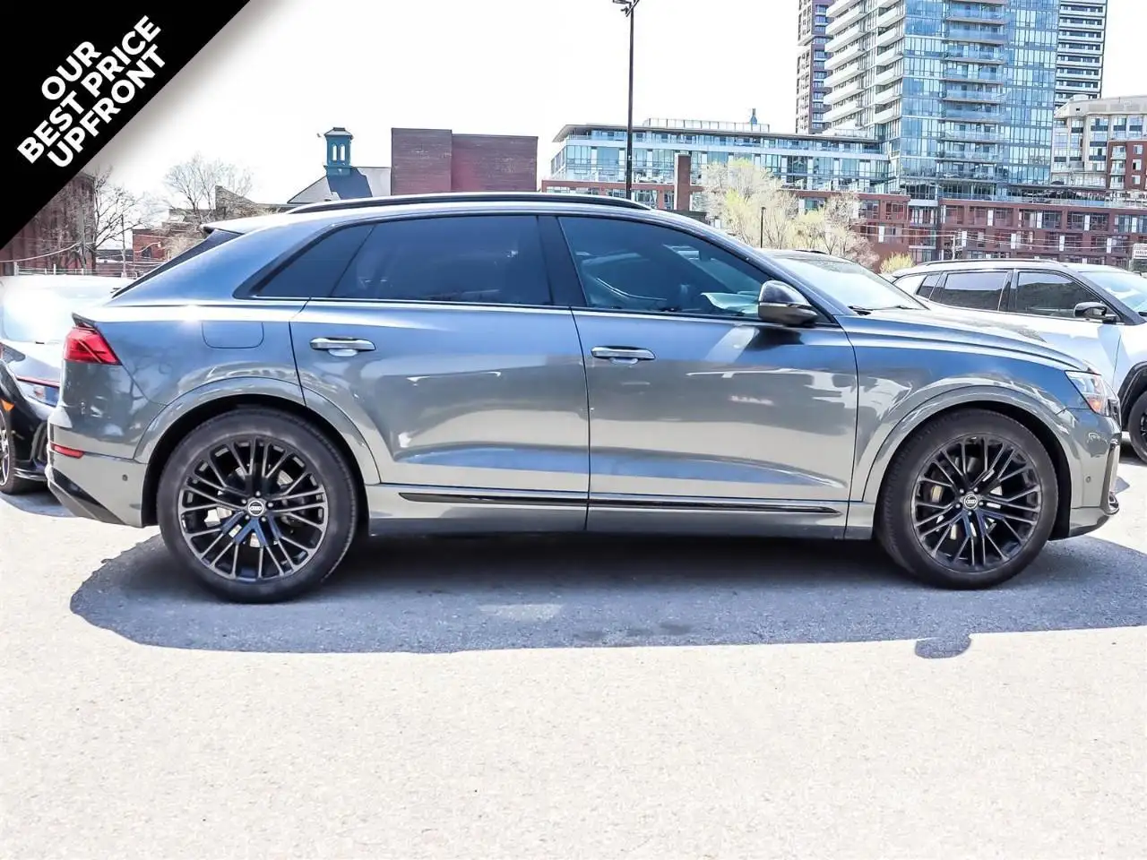 Audi Q8 снимка Audi Q8