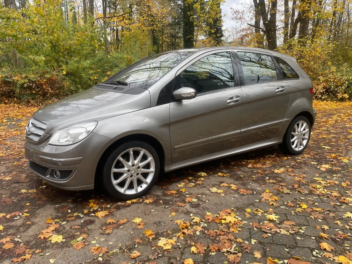 Mercedes-Benz B 200 B B 200 Grau - 2