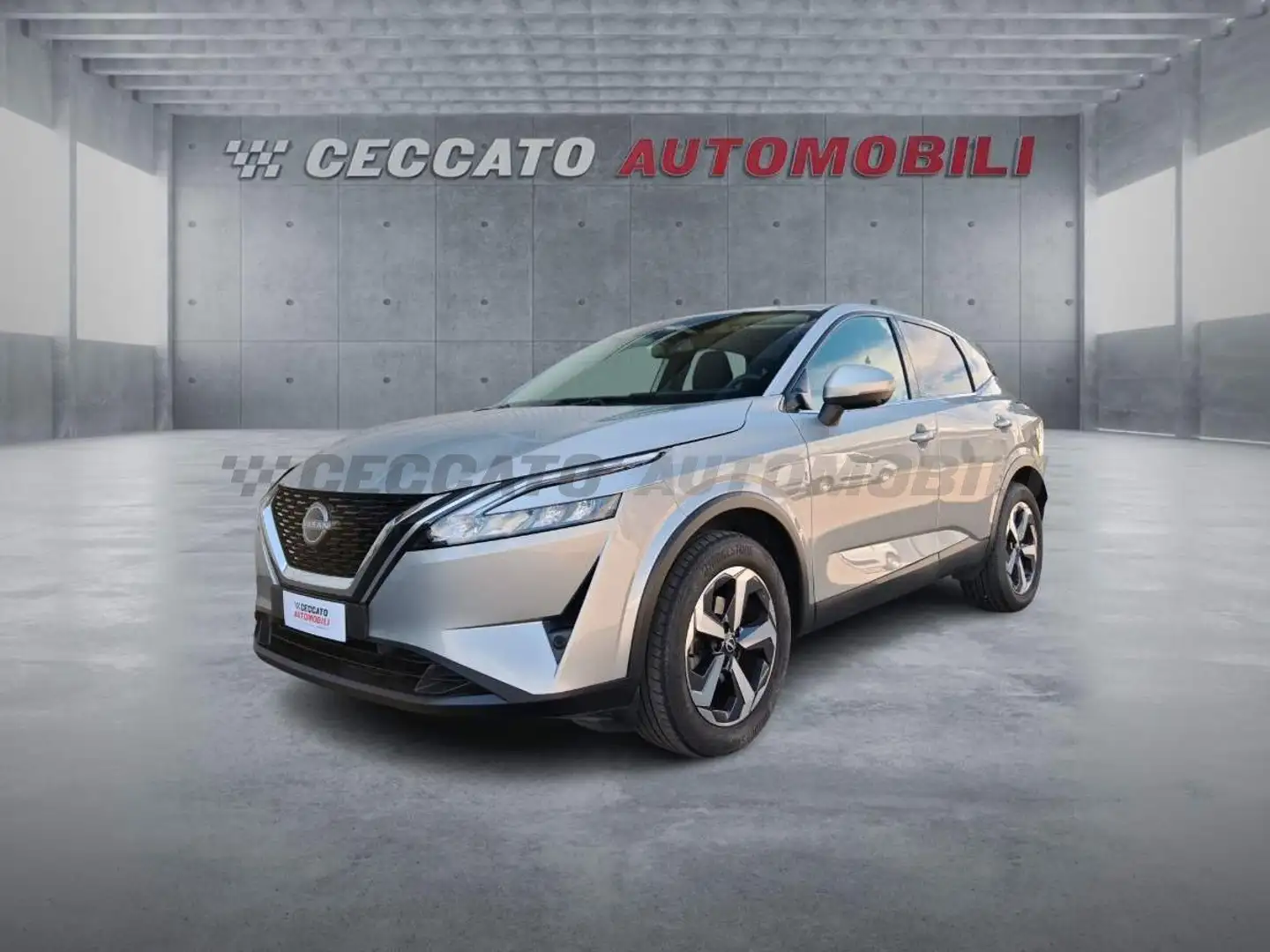 Nissan Qashqai Qashqai 1.3 mhev N-Connecta 2wd 158cv xtronic Grijs - 1