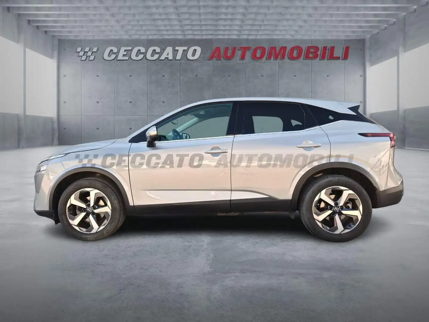 Nissan Qashqai Qashqai 1.3 mhev N-Connecta 2wd 158cv xtronic Grijs - 2