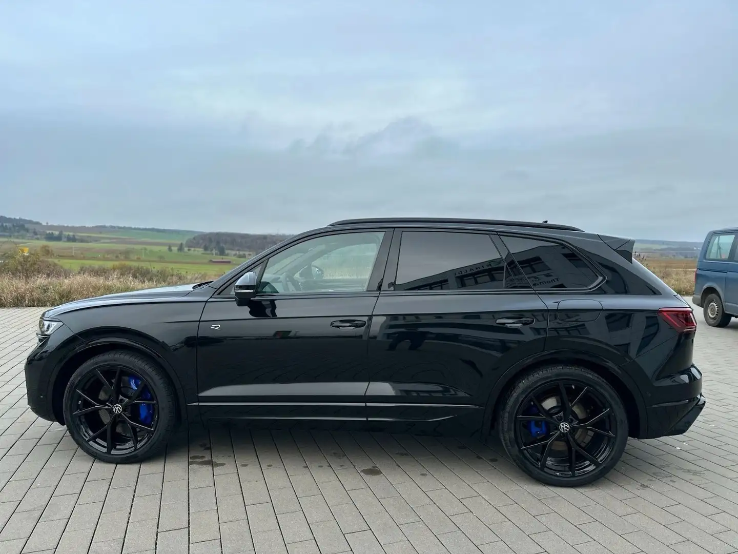 Volkswagen Touareg NEW R-EDITION PLUG IN 462PK ALLE OPTIES/HEAD-33% Noir - 1