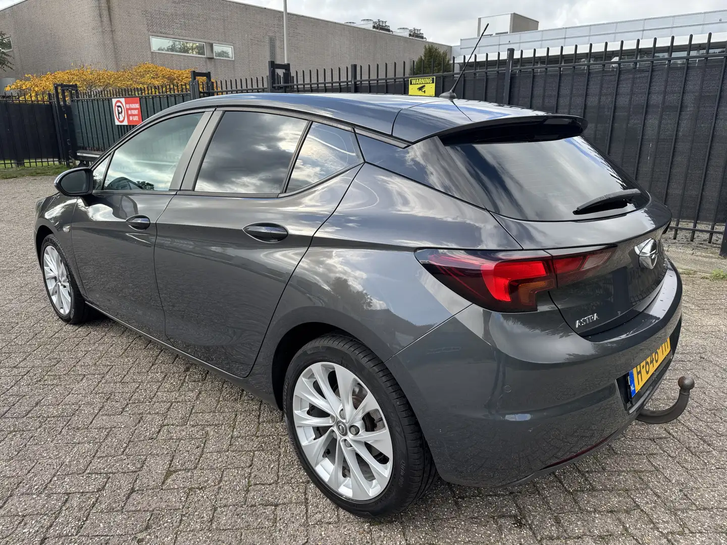 Opel Astra 1.4 Turbo S/S Cruise/Airco/LMV/PDC Gris - 2