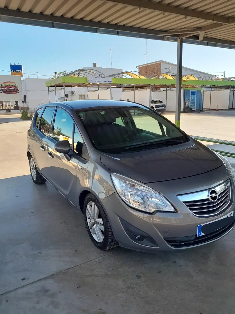 Opel Meriva 1.7CDTi Selective 110 - 2