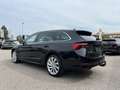 Skoda Octavia Combi 2,0 TDI 4x4 Style DSG | NP: €53.300 Schwarz - thumbnail 5