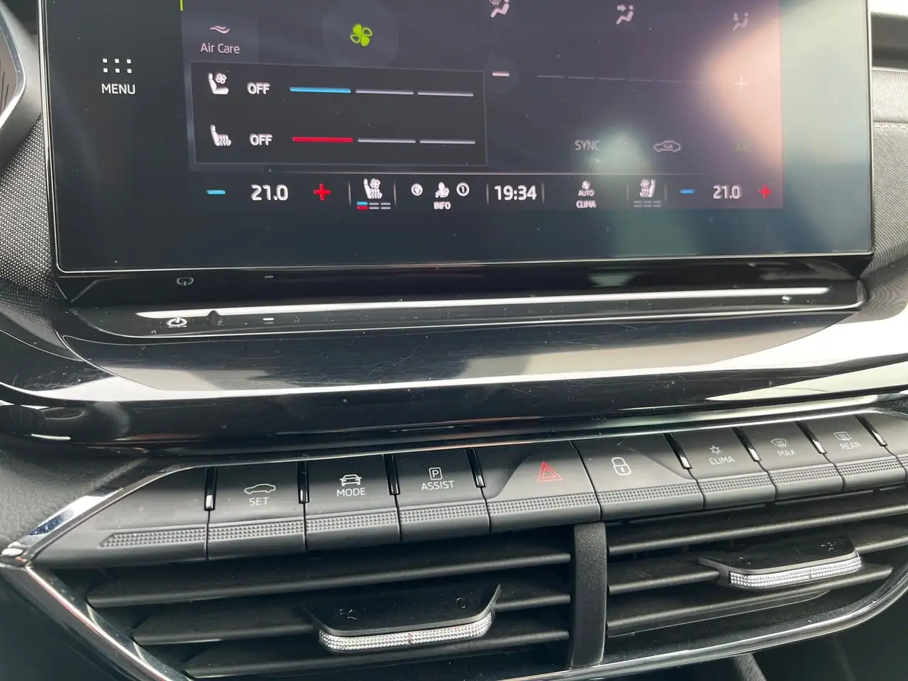 Skoda Octavia Combi 2,0 TDI 4x4 Style DSG NP:, миниатюра 26