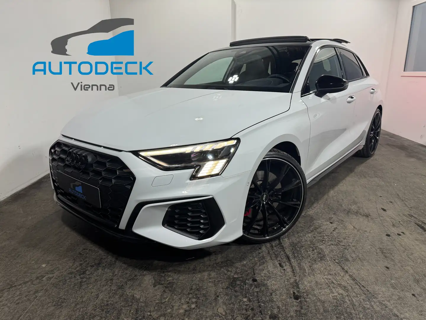 Audi S3 S3 50 TFSI quattro *ABT* 1of1 B&O/Matrix/Pano/HUD Bílá - 1