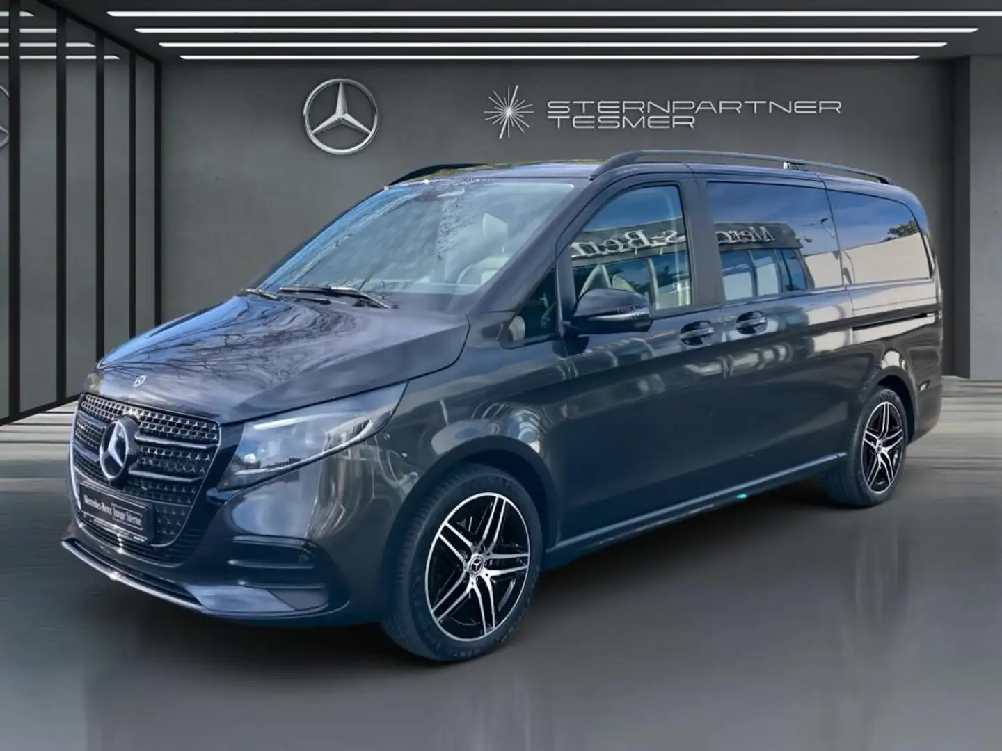 Mercedes-Benz V 300 d 4M AVANTGARDE Lang AMG Pano+AIRMATIC+AHK Gris - 1