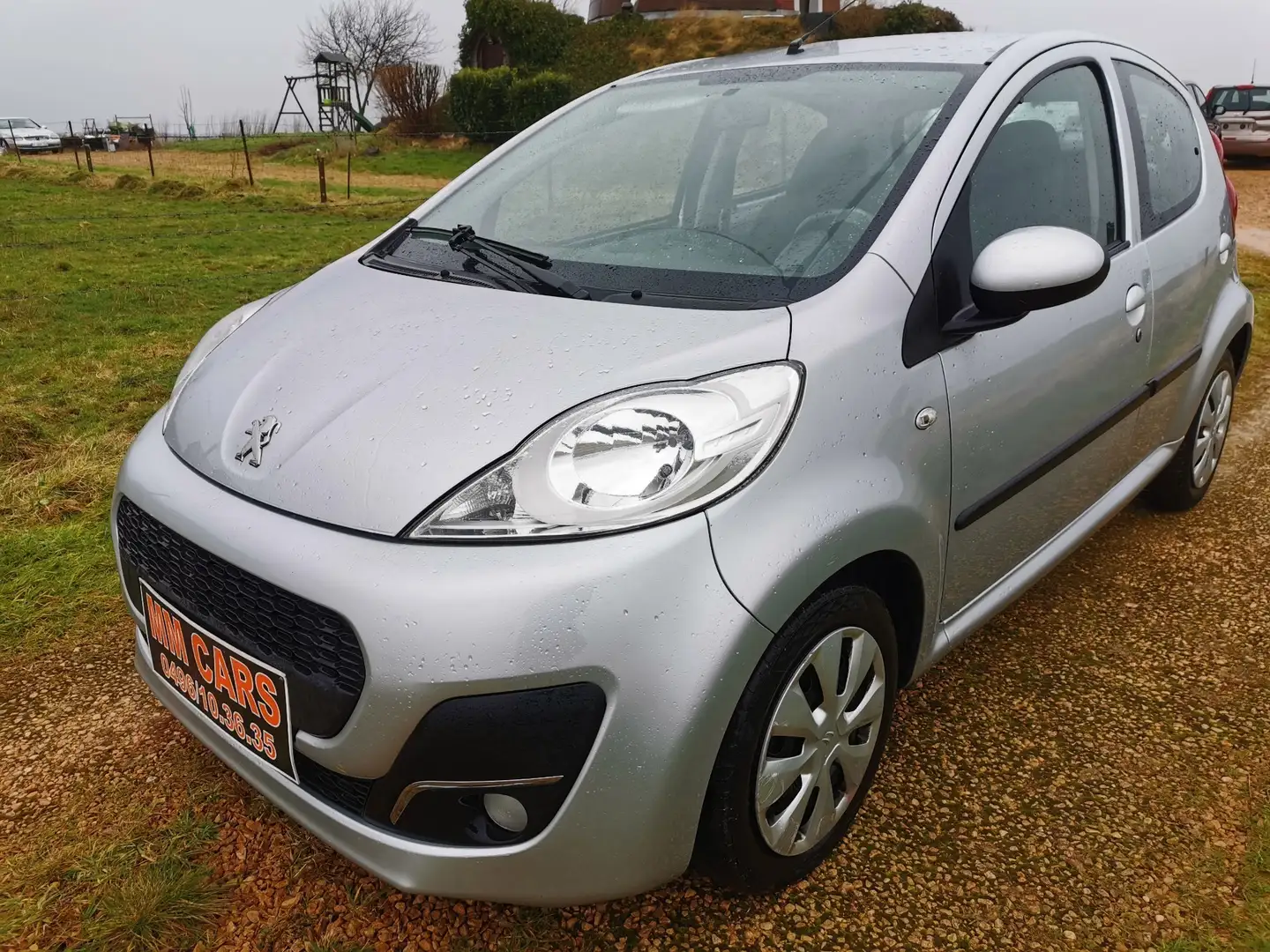 Peugeot 107 1.0i ESSENCE AUTOMATIQUE 2014 76MKM GARANTIE Grijs - 2