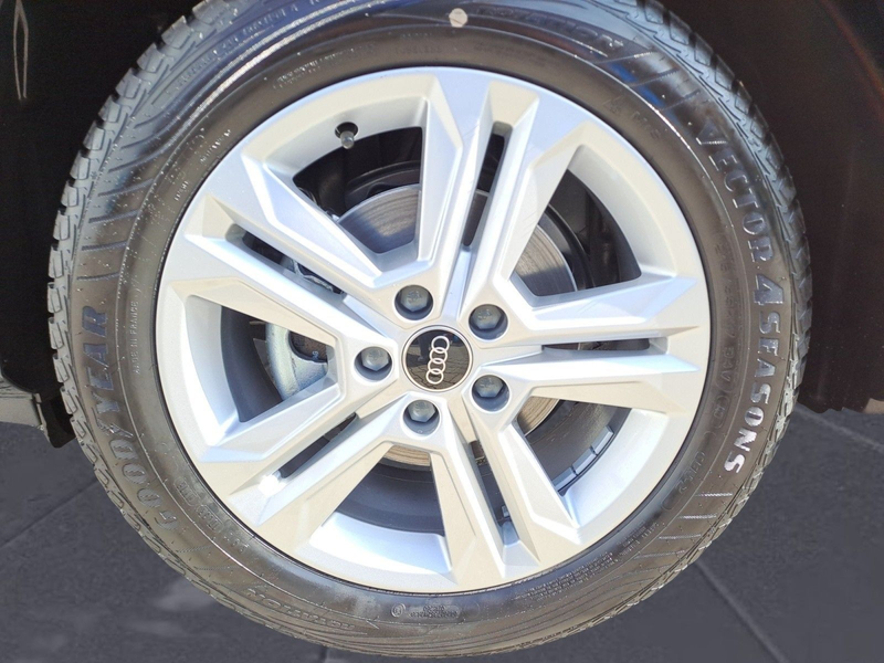 Audi Q2 advanced 35 TFSI 110(150) kW(PS) S-tronic — photo 11