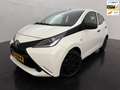 Toyota Aygo 1.0 VVT-i x-now / Carplay / Airco / Camera Blanc - thumbnail 1