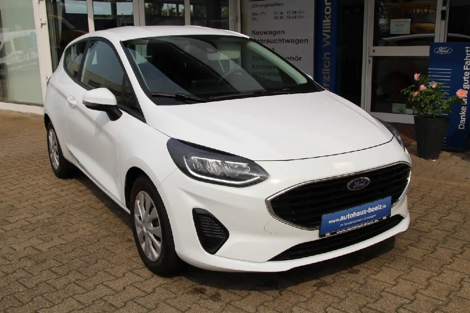 Ford Fiesta Cool & Connect Weiß - 1