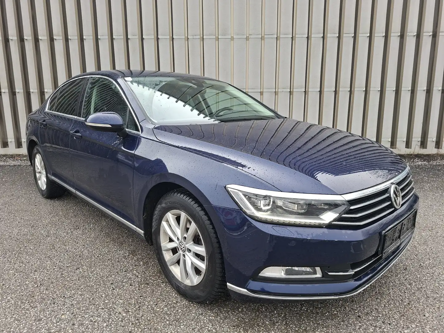 Volkswagen Passat Passat Highline 2,0 TDI SCR DSG Highline Blau - 1