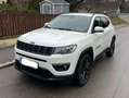 Jeep Compass Compass 1,3 MultiAir Night Eagle T4 FWD 6DDCT Night Eagle Weiß - thumbnail 1