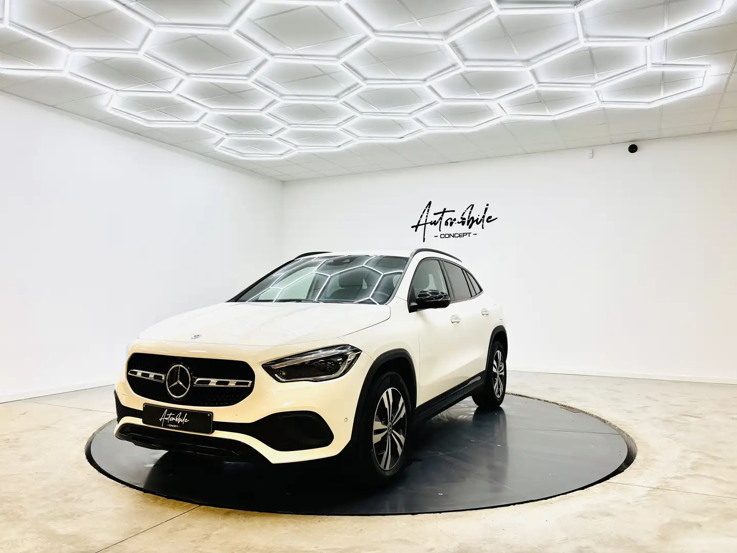 Mercedes-Benz GLA 200 ✅1AN GARANTIE✅CARNET D’ENTRETIEN✅1ER PROPR Alb - 1