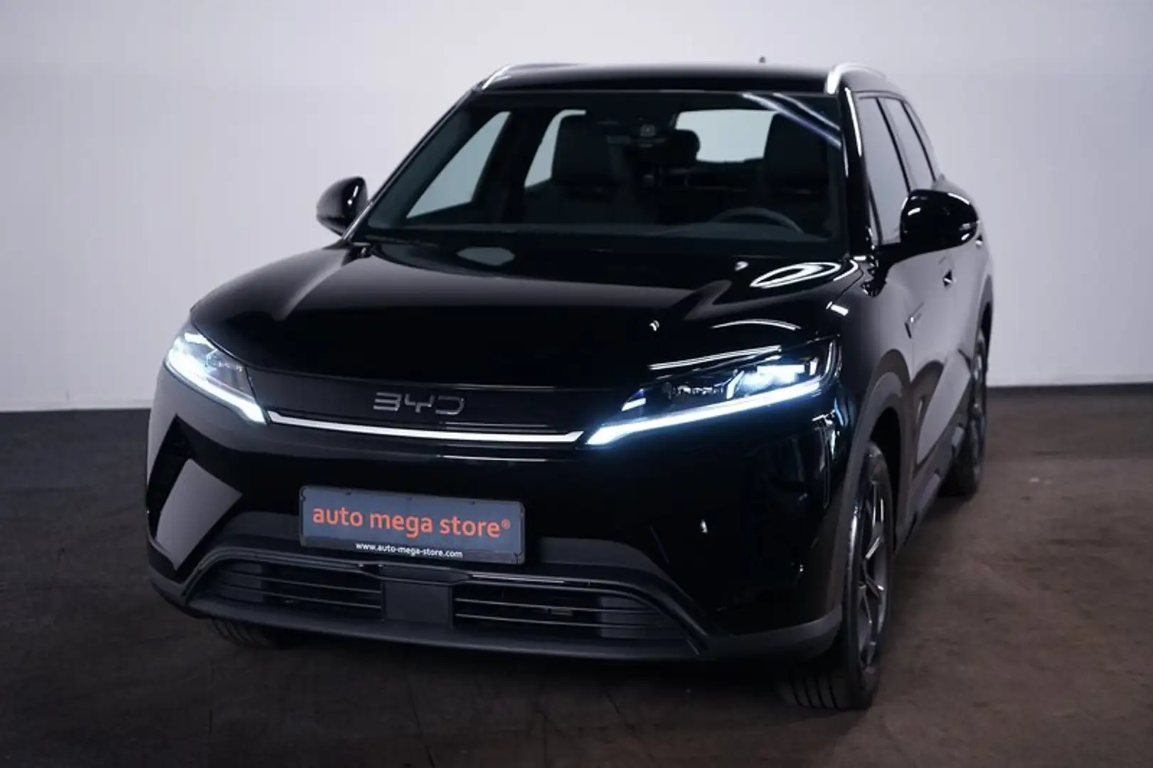 BYD Atto 2 Kamera/ACC/AUT/KeyLess/LED/Navi/Pano/RFK Černá - 1