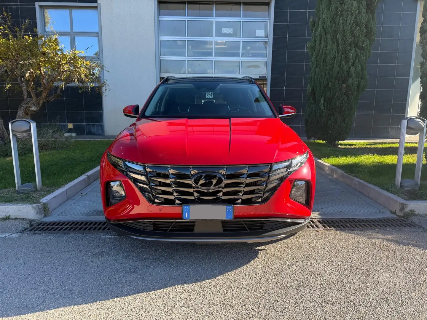 Hyundai TUCSON 1.6 HEV aut.Exellence Rouge - 2