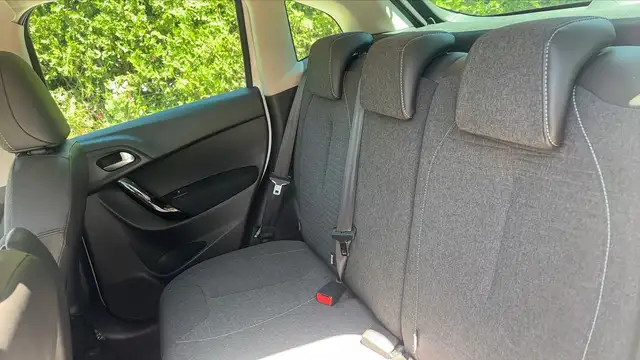 Citroen C3 view 9