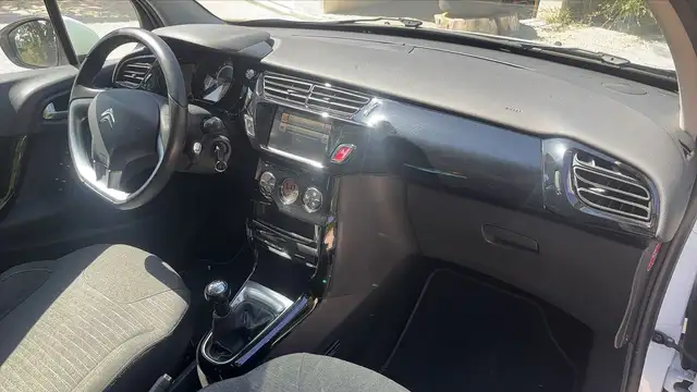 Citroen C3 view 10