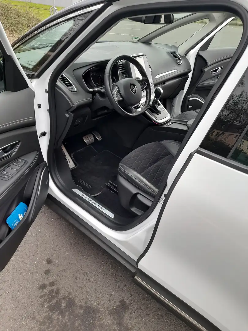 Renault Scenic Scenic TCe 140 GPF EDC BLACK EDITION - 1