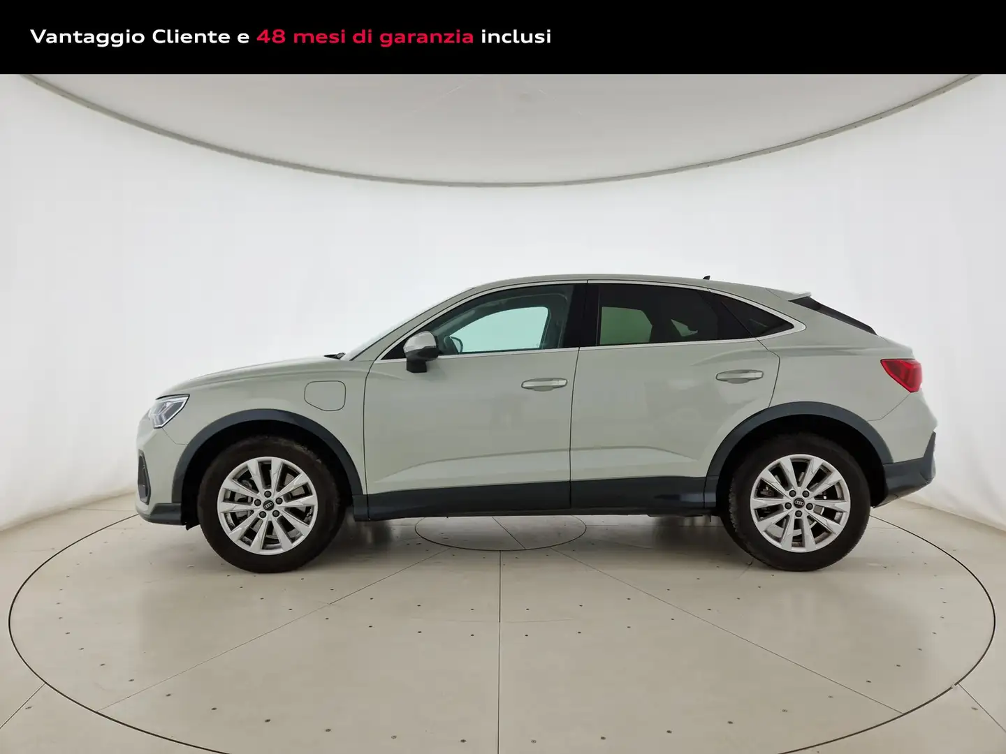 Audi Q3 sportback 45 1.4 tfsi e business plus s-tronic Srebrny - 2