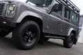 Land Rover Defender 2.4 TD 110 SW XTech|Org NL NAP|2e Eig|BTW Auto|7 Z Grau - thumbnail 22