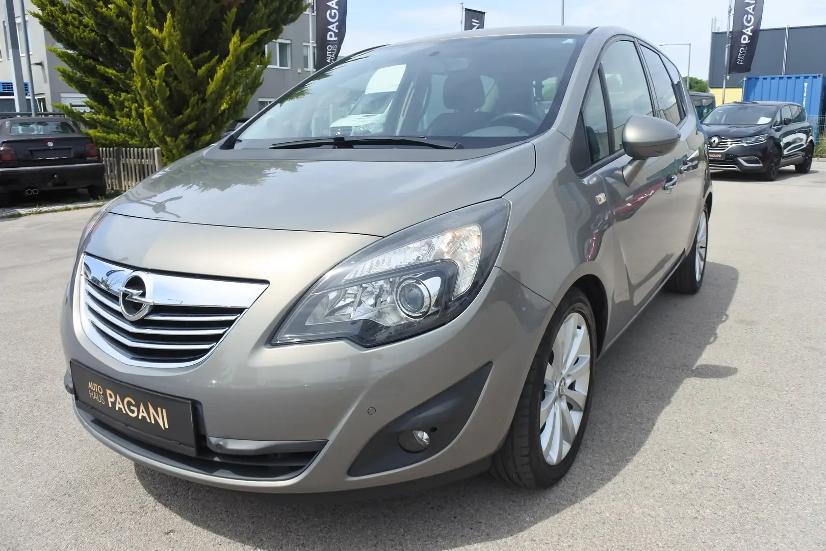 Opel Meriva 1,7 CDTI Cosmo DPF Aut.78FACH/PICKERL Grijs - 1