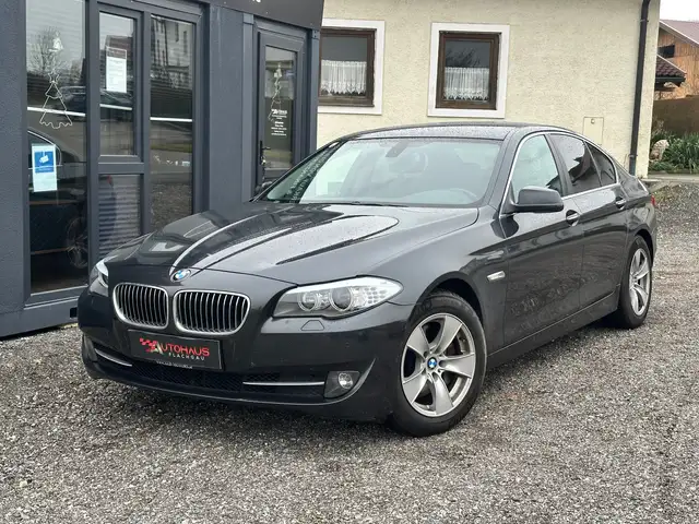 BMW 528 528 i*TOP*NAVI*SHZ