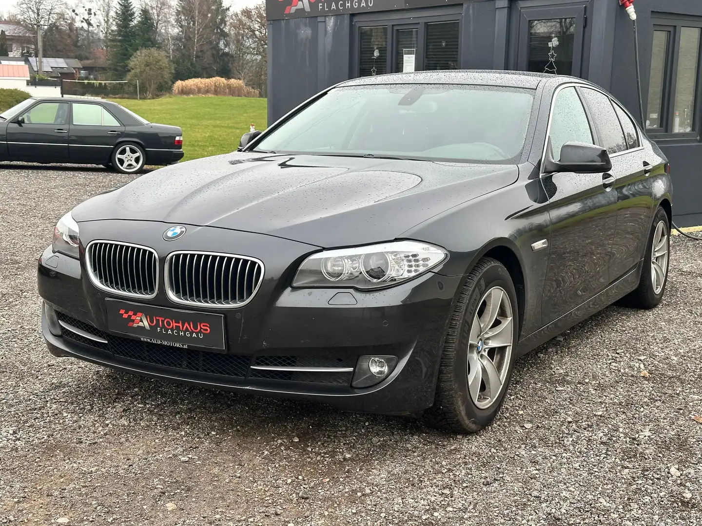 BMW 528 528 i*TOP*NAVI*SHZ Grau - 2