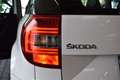 Skoda Yeti 1.2l TSI DSG Monte Carlo 1.Hand wenig KM Weiß - thumbnail 16