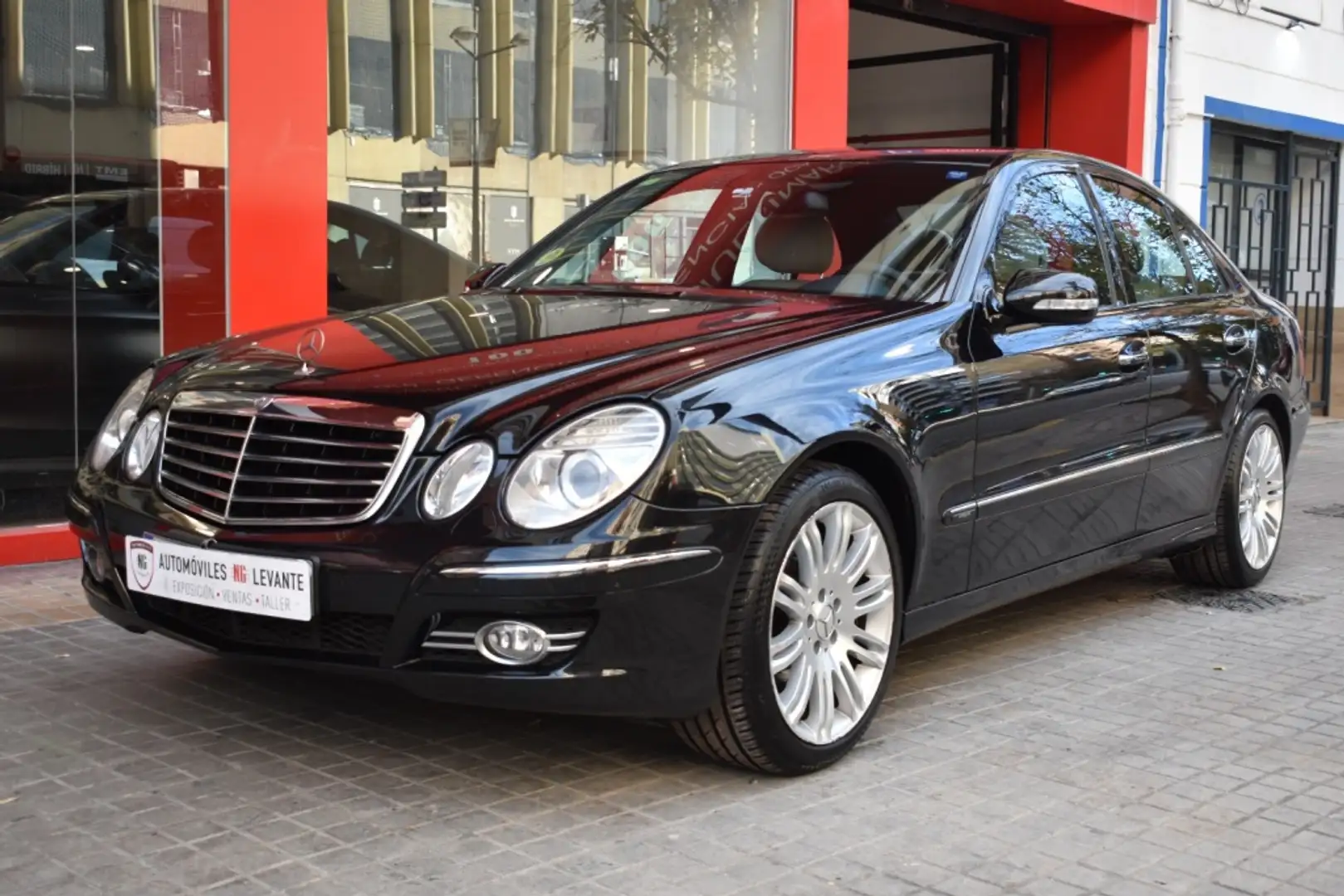 Mercedes-Benz E 280 280CDI 4M Avantgarde Aut. Negro - 1