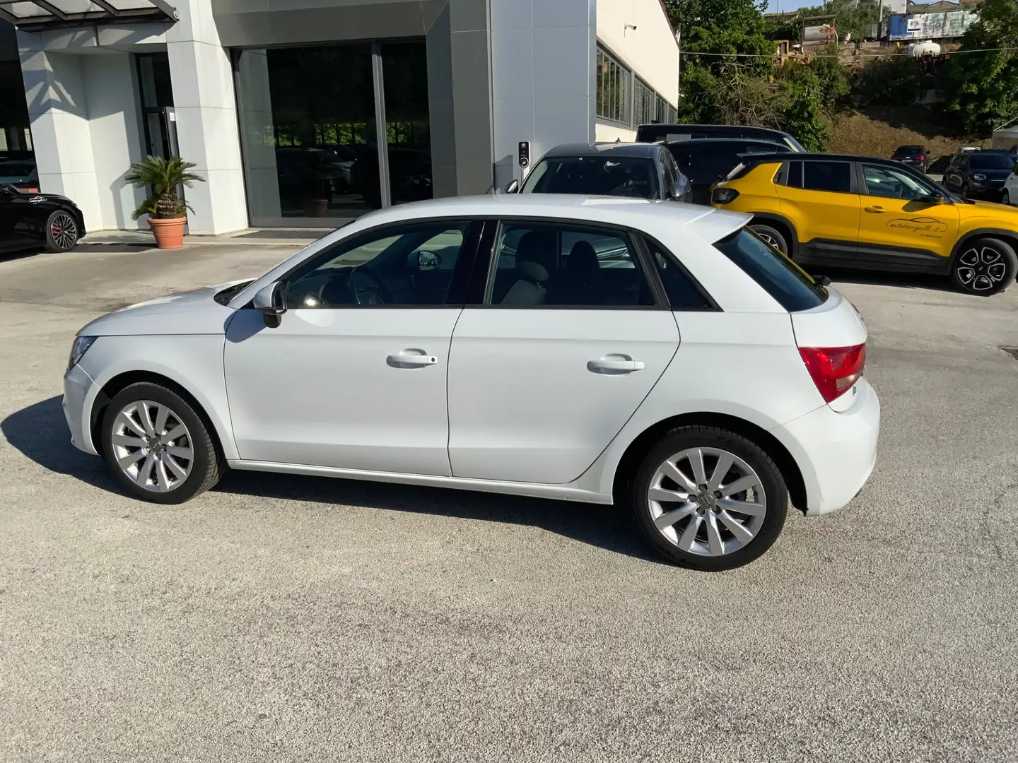 Audi A1 SPB 1.6 TDI S tronic Ambition Bianco - 1