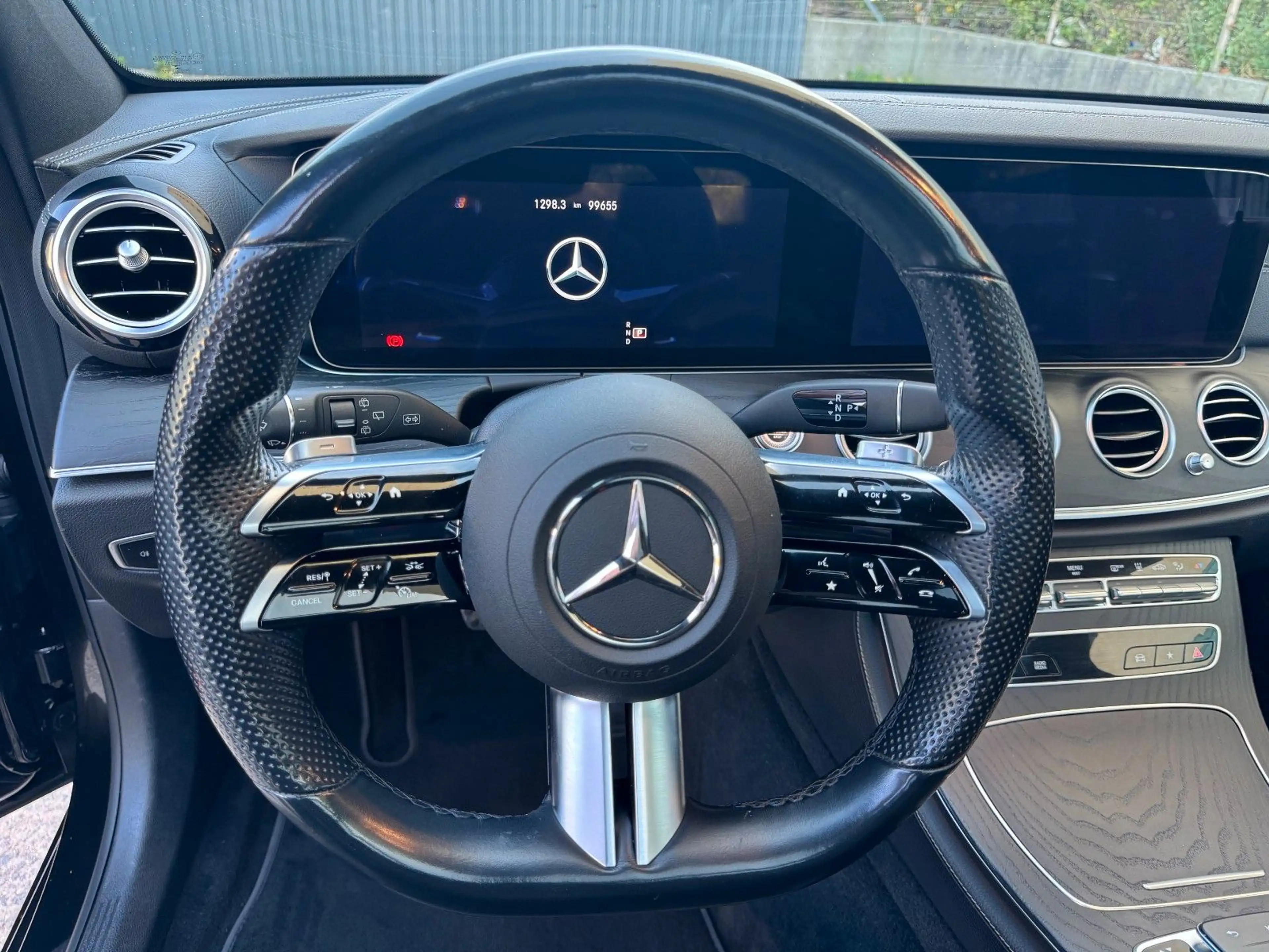 Mercedes-Benz E 400 d T-Modell 4Matic AMG Burmester Pano Luft — photo 15