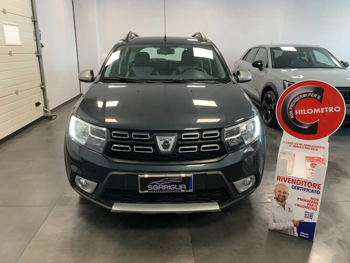 Dacia Sandero Stepway 1.5 dCi Full Optional Grijs - 2
