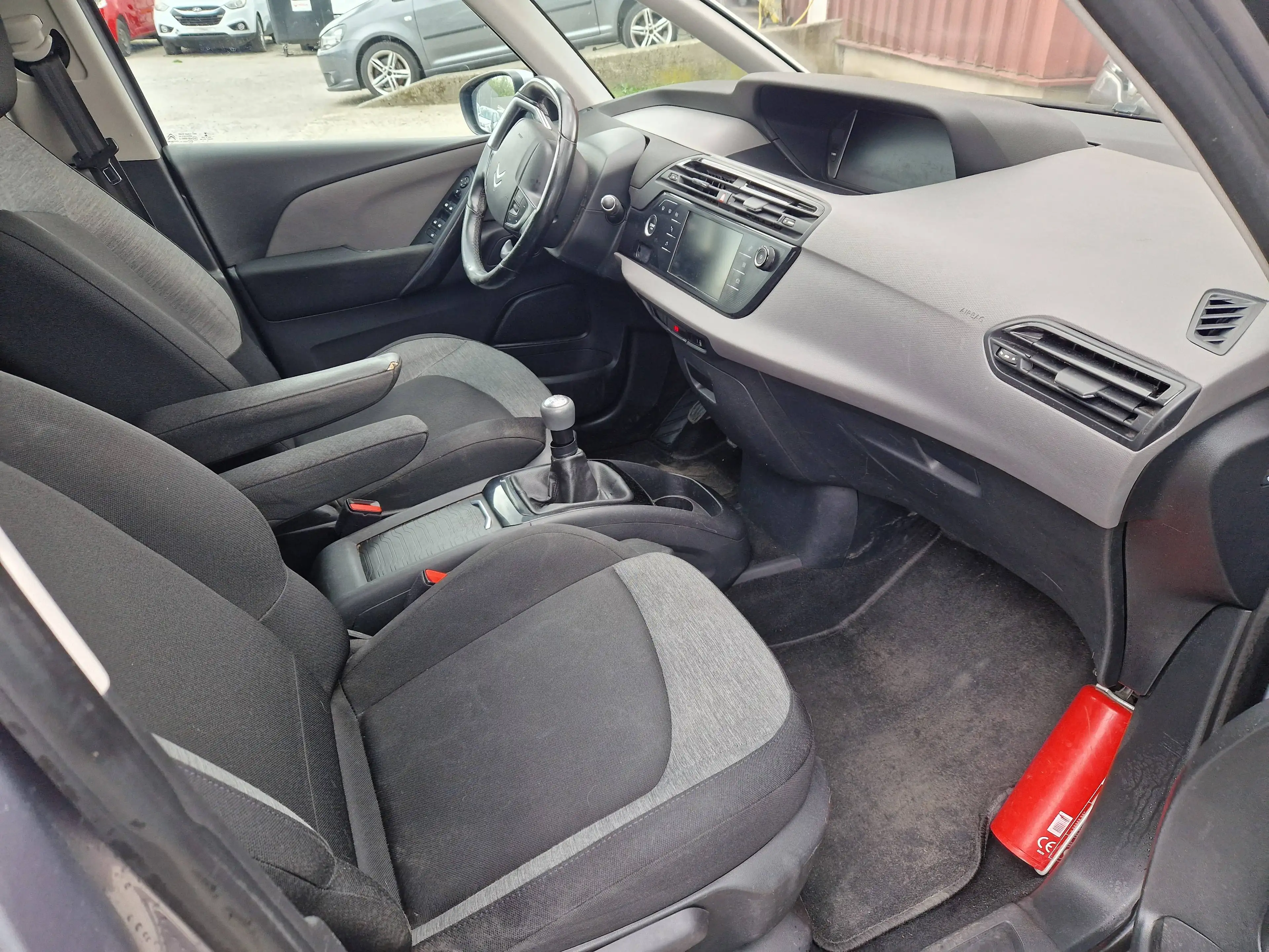 Citroen C4 Picasso C4 Picasso 1.6 BlueHDi Business GPS S — photo 9