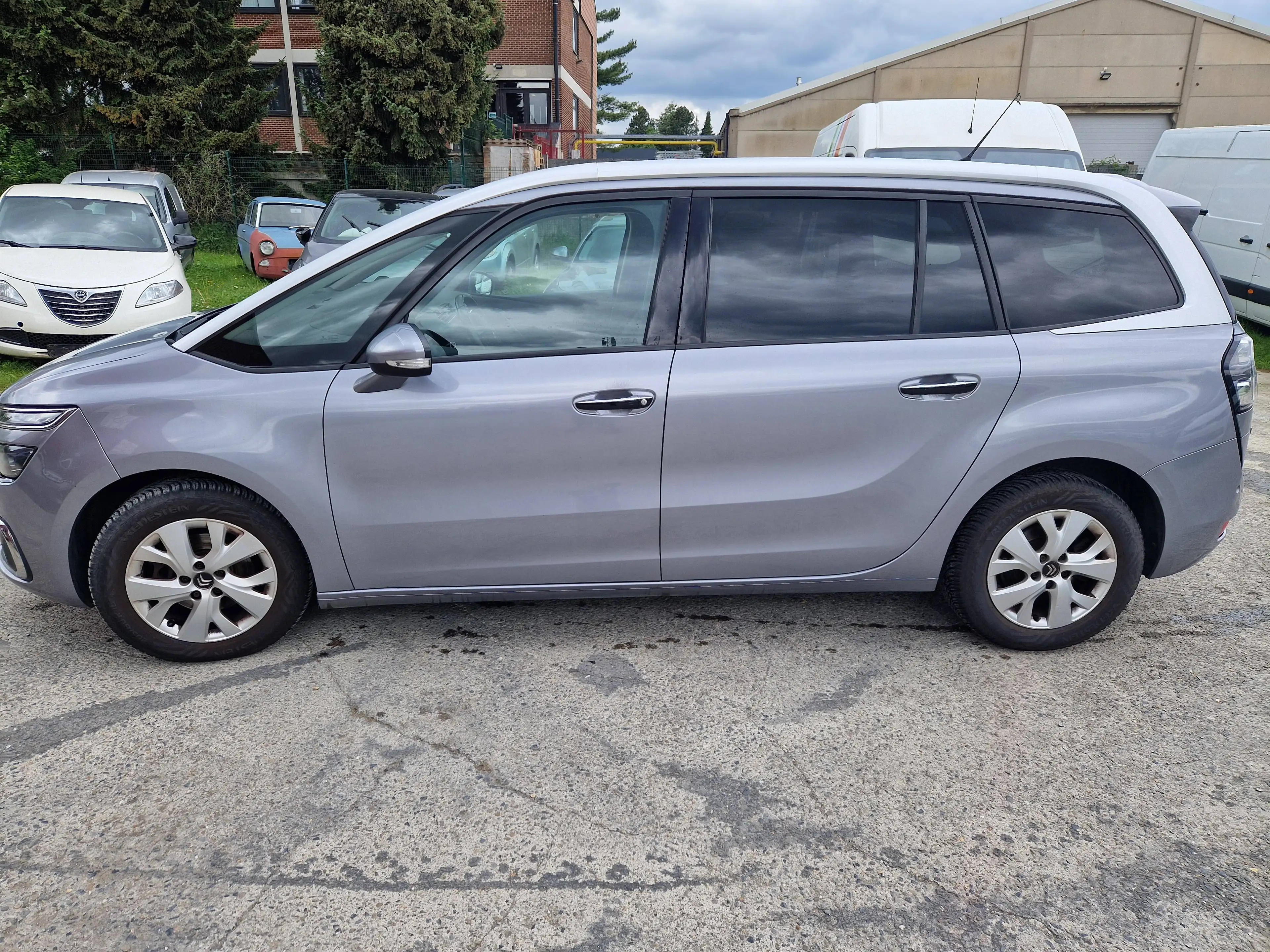 Citroen C4 Picasso C4 Picasso 1.6 BlueHDi Business GPS S — photo 2