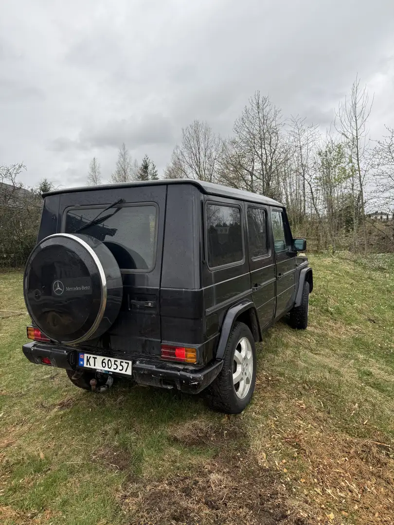 Mercedes-Benz G 350 sunroof, automatic, diff locks - 2