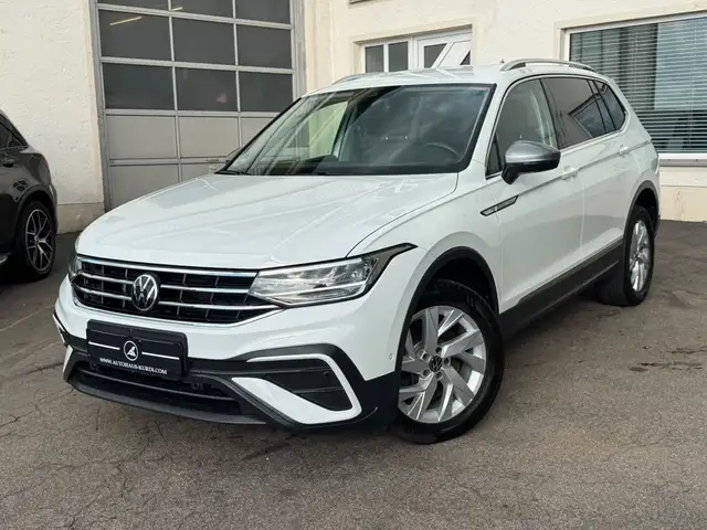 Volkswagen Tiguan Allspace 4M ACC R KAM KEYGO STND HZ AHK