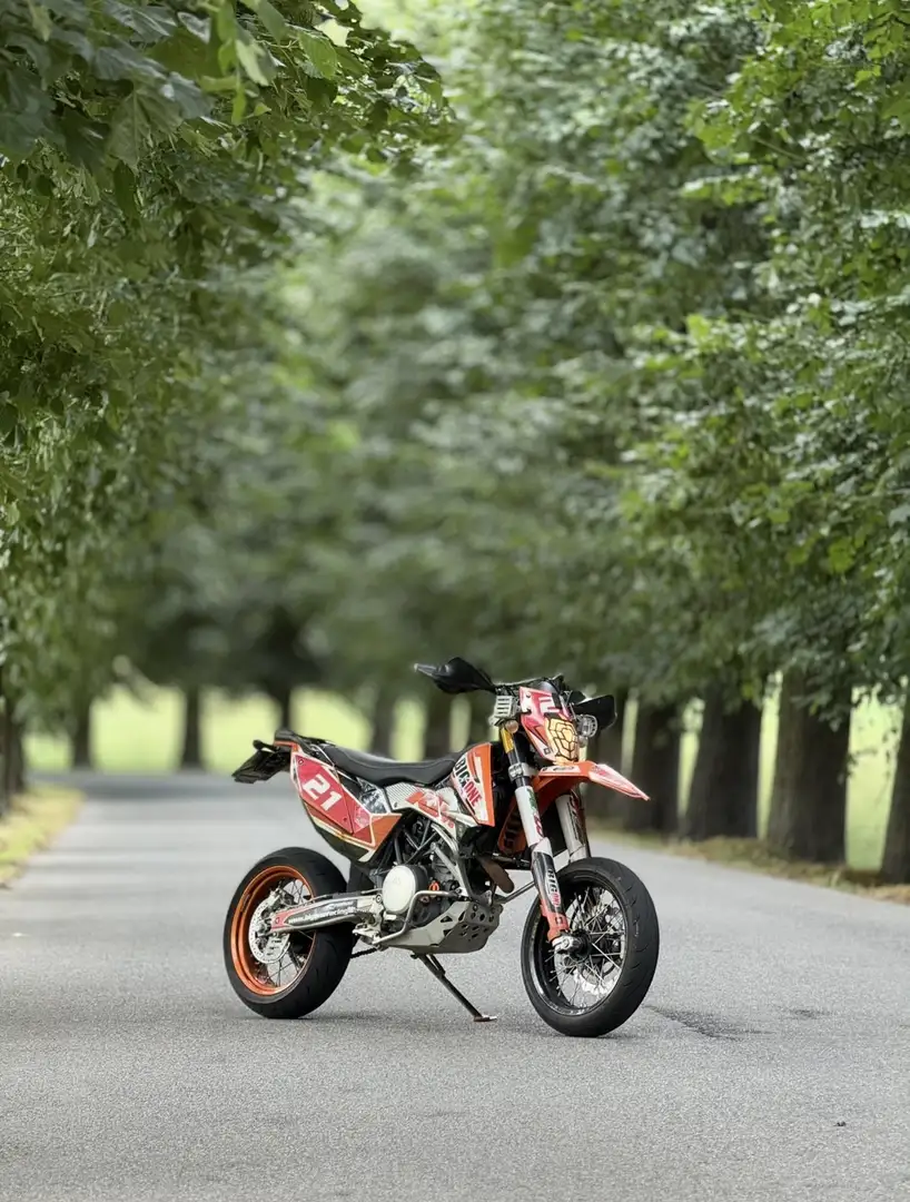KTM 690 Supermoto Enduro/Motard - 1