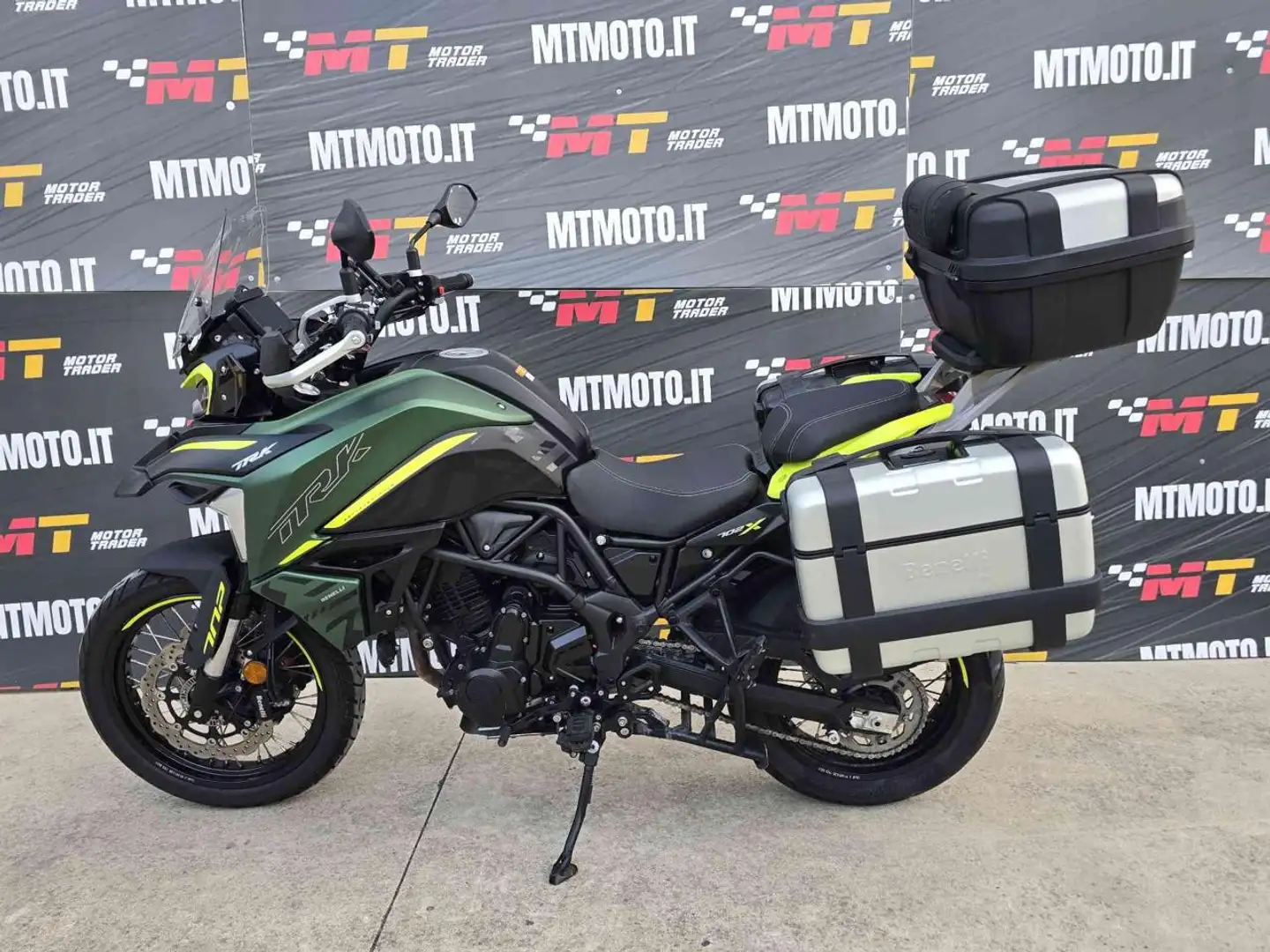 Benelli TRK 702 Export Video 360 Vert - 2