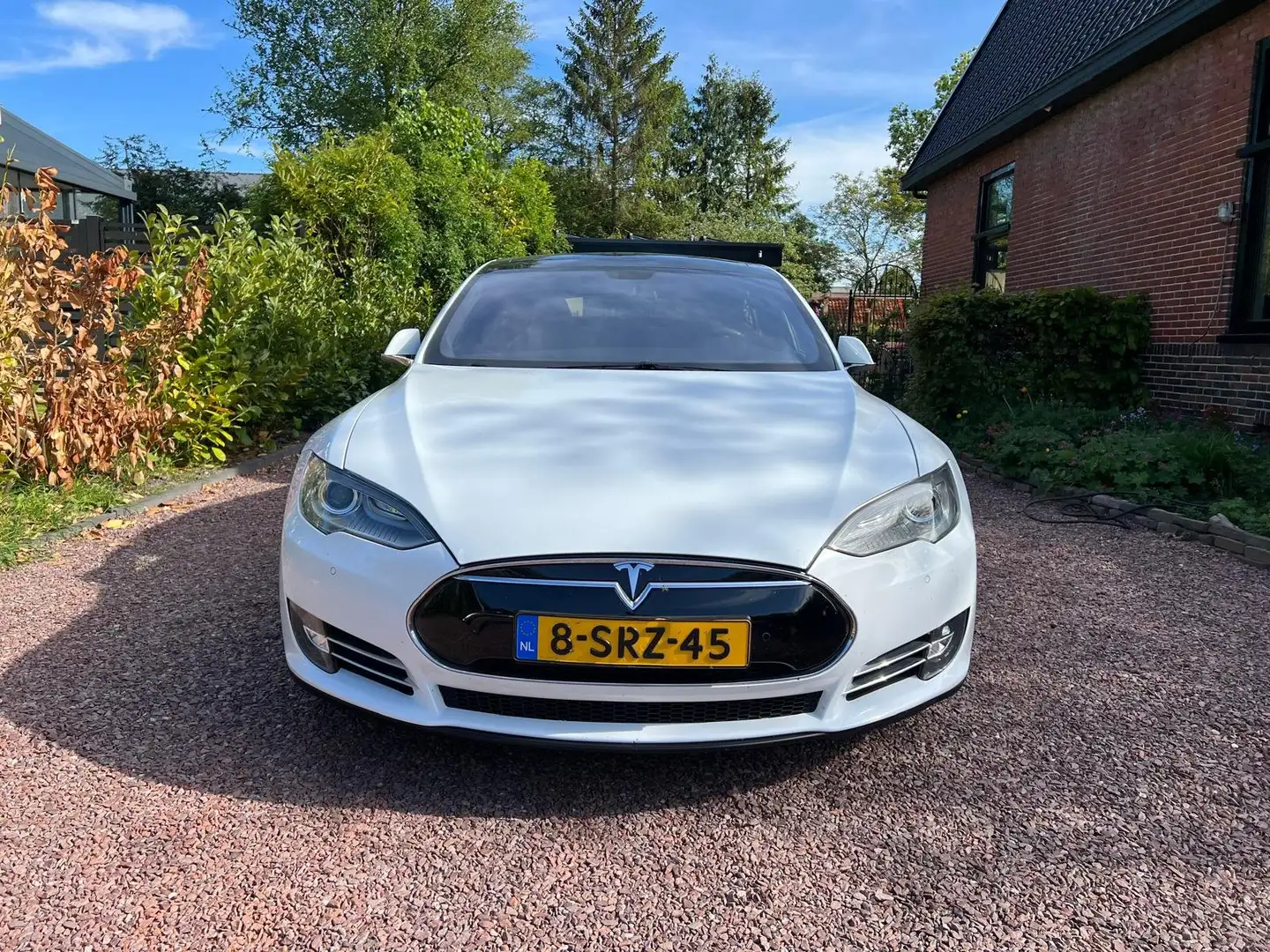 Tesla Model S Model S 85 Base White - 2