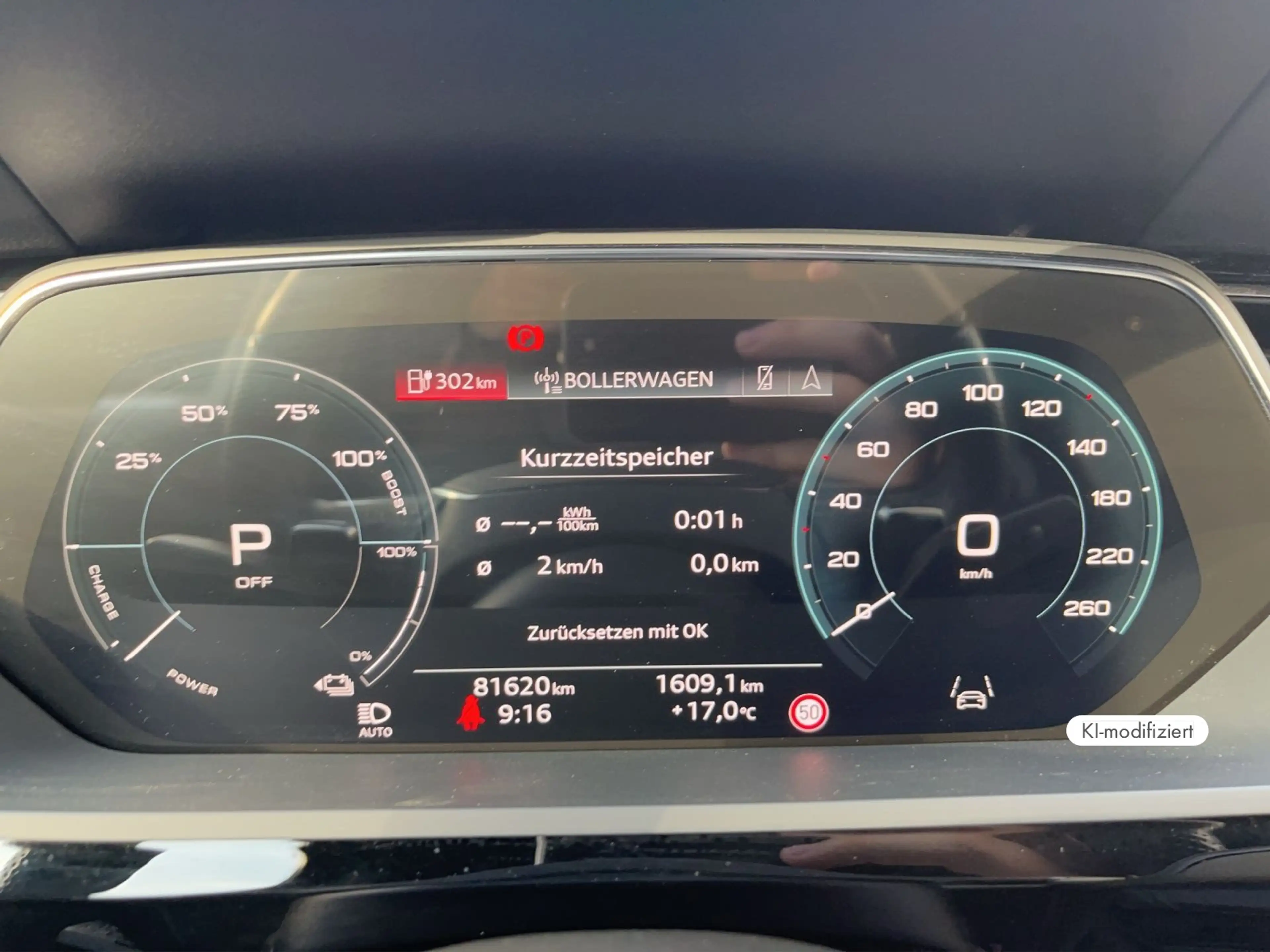 Audi Q8 e-tron Advanced 50 e-tron quattro 2 — photo 10