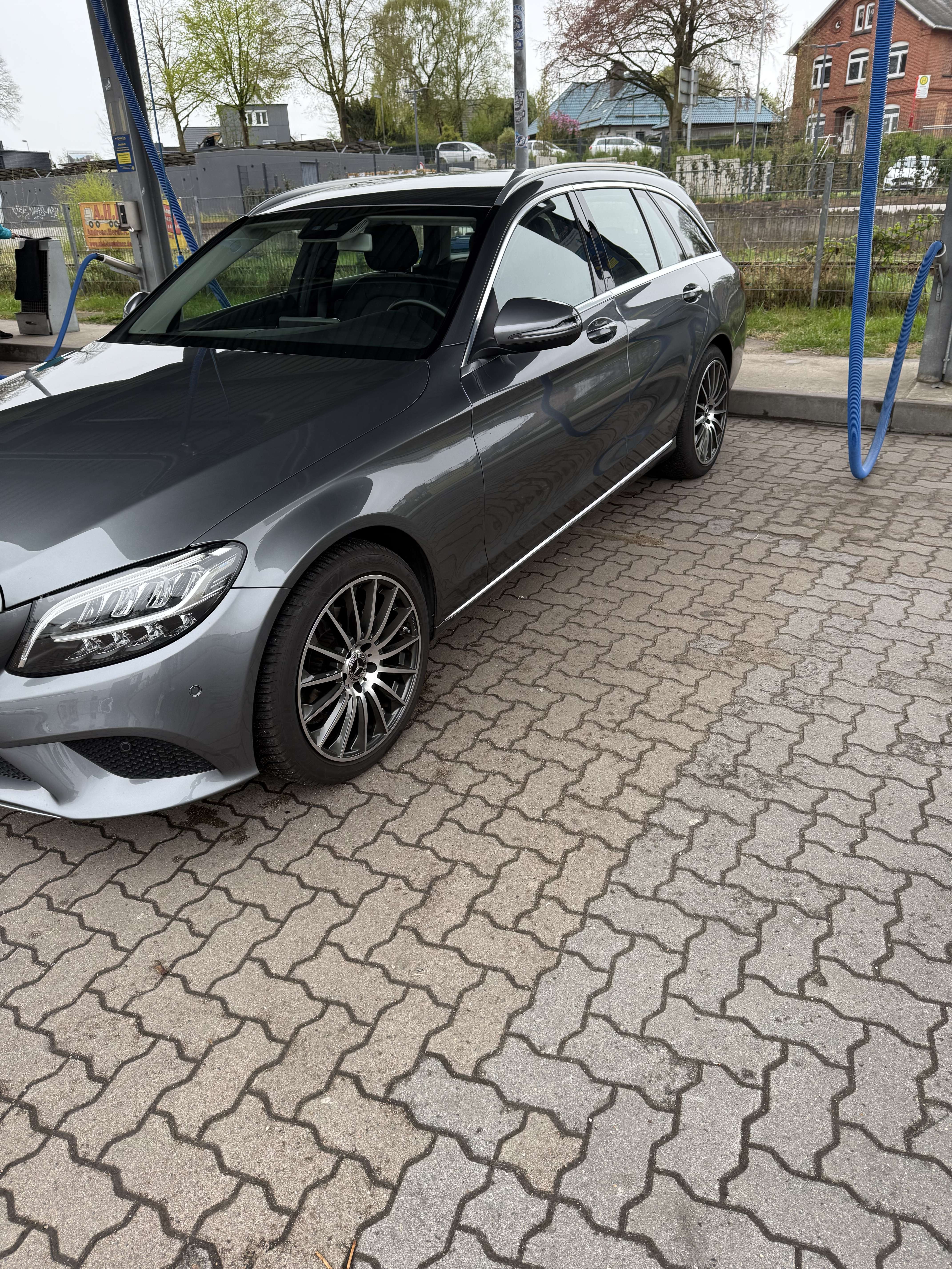 Second hand Mercedes Benz C-Class 180