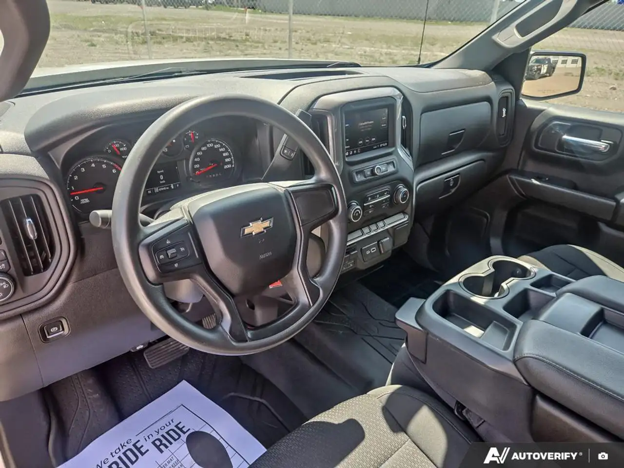 Chevrolet Silverado 1500 снимка Chevrolet Silverado 1500